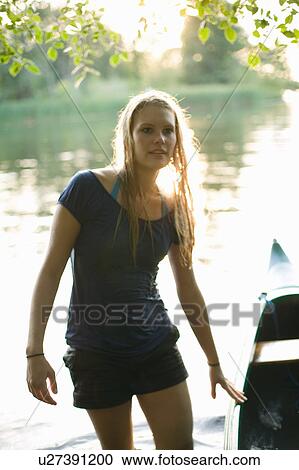 Stock Image - Canoe. Fotosearch