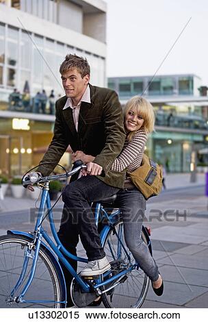 Stock Photography - City break romance. Fotosearch