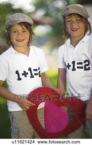 Picture - Twins. Fotosearch