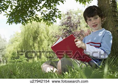 Picture - Kids in Garden. Fotosearch