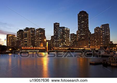 USA, Illinois, Chicago skyline at dusk View Large Photo Image Stock Photograph - USA, Illinois, Chicago skyline at dusk. Fotosearch