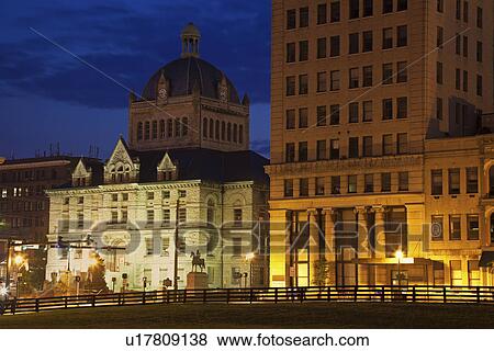 Stock Photo - USA, Kentucky, Lexington, Courthouse illuminated at dusk. Fotosearch