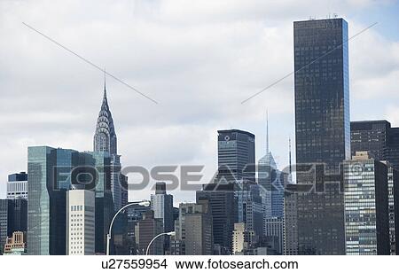 Picture - USA, New York City, Manhattan skyline. Fotosearch