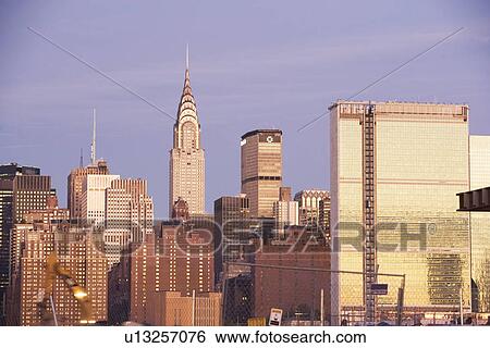 Stock Photograph - USA, New York City, Manhattan skyline. Fotosearch