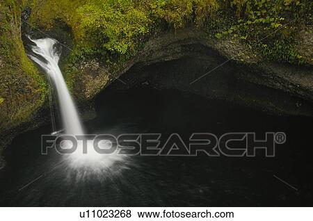 Stock Photo - USA, Oregon, Eagle Creek, Punch Bowl Falls. Fotosearch