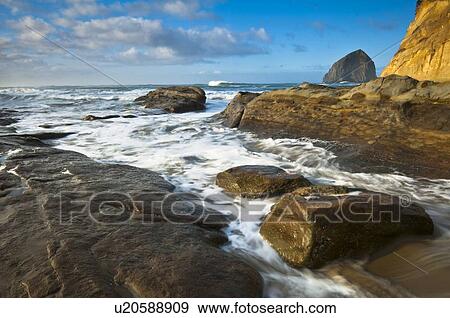 Stock Photo - USA, Oregon, Pacific City, Pacific coast. Fotosearch
