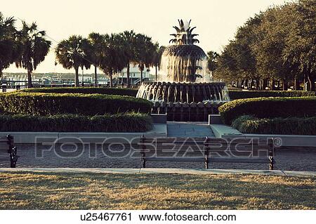 USA, South Carolina, Charleston, Park with fountain View Large Photo Image Stock Image - USA, South Carolina, Charleston, Park with fountain. Fotosearch