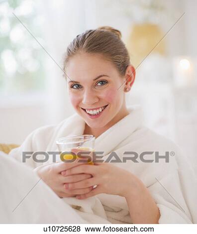 Young woman relaxing in beauty spa View Large Photo Image Stock Photo - Young woman relaxing in beauty spa. Fotosearch