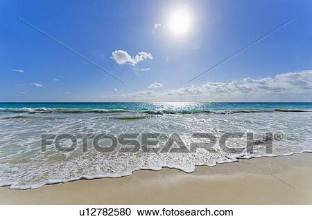 Stock Image - Beach. Fotosearch