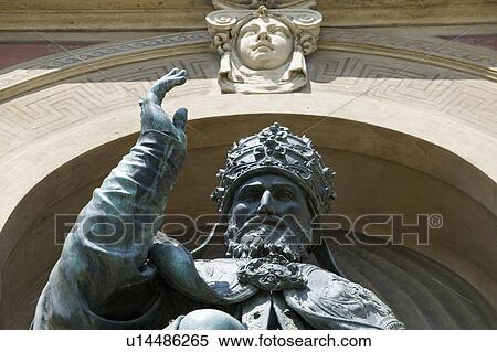 Ornate statue in archway View Large Photo Image Stock Photography - Ornate statue in archway. Fotosearch
