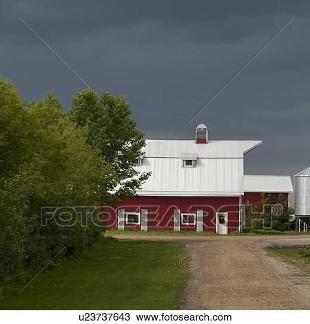Stock Image - Farmhouse, Northern Alberta, Alberta, Canada. Fotosearch
