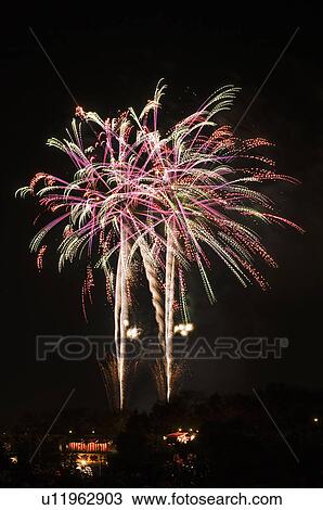Stock Image - Fireworks, Ibaraki Prefecture, Japan. Fotosearch