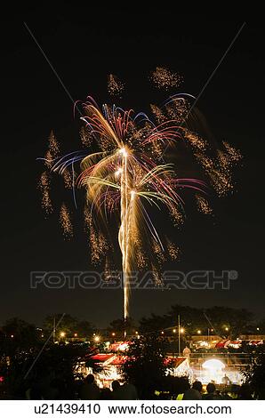 Stock Image - Fireworks, Ibaraki Prefecture, Japan. Fotosearch