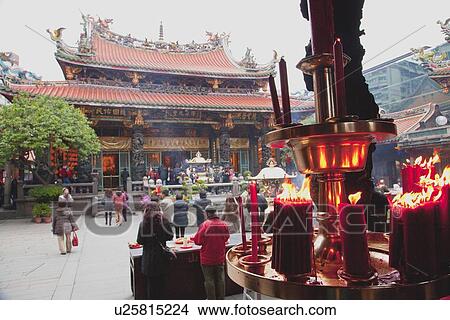 Picture - Longshan Temple, Taipei, Taiwan. Fotosearch