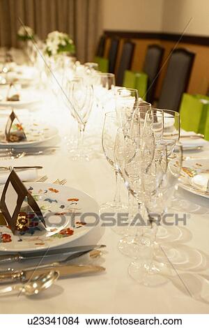 Picture - Place setting. Fotosearch