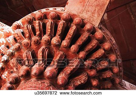 Stock Image - Architectural detail of central pillar of Diwan-I-Khas, Fatehpur Sikri, Agra, Uttar Pradesh, India. Fotosearch