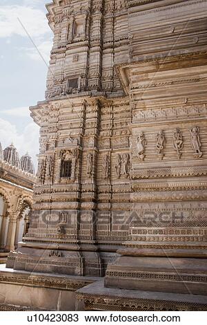Stock Image - Architectural details of a temple, Swaminarayan Akshardham Temple, Ahmedabad, Gujarat, India. Fotosearch