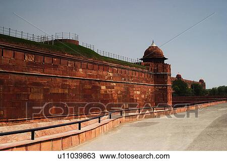 Defensive wall of a fort, Red Fort, Delhi, India View Large Photo Image Stock Image - Defensive wall of a fort, Red Fort, Delhi, India. Fotosearch