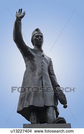 Picture - Low angle view of a statue, Jawaharlal Nehru statue, Bangalore, Karnataka, India. Fotosearch