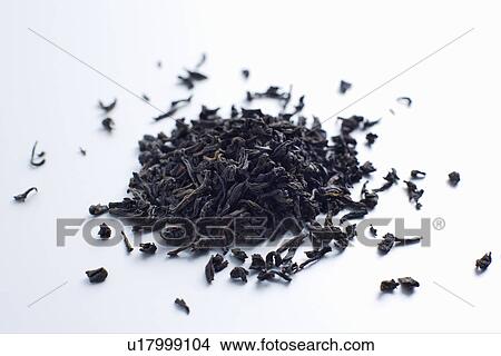 Picture - Close up of pile of tea leaves. Fotosearch