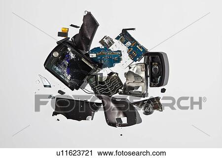 pile-of-smashed-cell-phone-parts-stock-image__u11623721.jpg