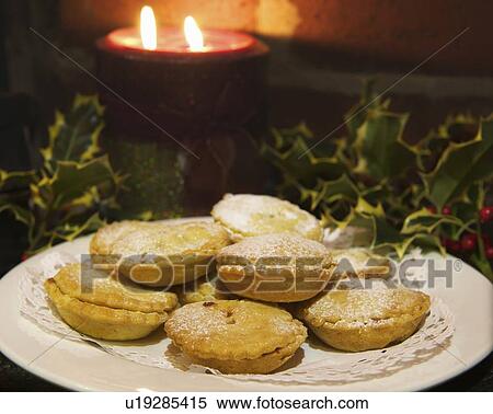 Plate of Christmas mince pies View Large Photo Image Stock Photography - Plate of Christmas mince pies. Fotosearch