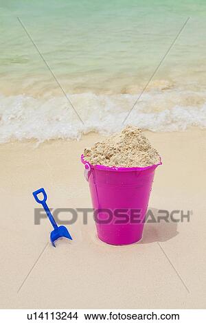 sand pail and shovel