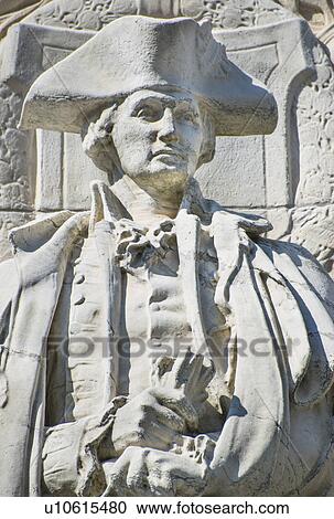 USA, New York City, Washington Square Park, George Washington monument View Large Photo Image Stock Image - USA, New York City, Washington Square Park, George Washington monument. Fotosearch