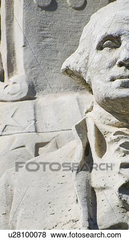 Stock Photo - USA, New York City, Washington Square Park, George Washington monument. Fotosearch