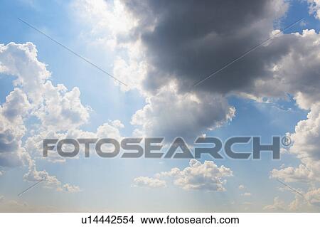 Picture - Blue sky. Fotosearch