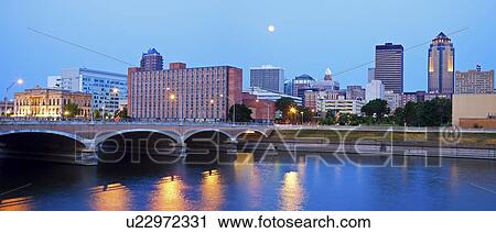 Stock Image - Full Moon . Fotosearch