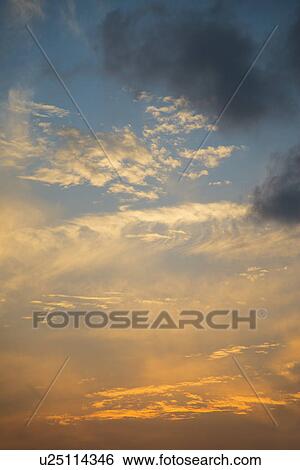 Sunset sky View Large Photo Image Stock Photograph - Sunset sky. Fotosearch