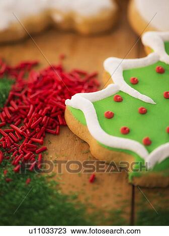 Close-up of christmas tree gingerbread and sprinkles View Large Photo Image Stock Image - Close-up of christmas tree gingerbread and sprinkles. Fotosearch