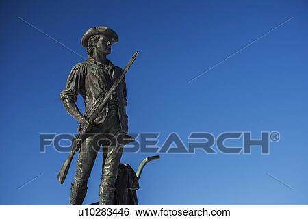 Stock Photograph - Minutemam statue. Fotosearch