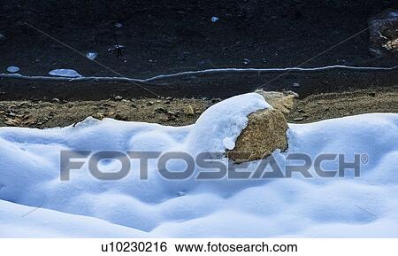 Stock Photograph - Snowy shore. Fotosearch
