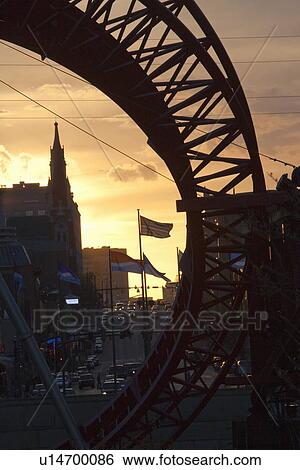 Silhouette view of Nashville Tennessee skyline View Large Photo Image Stock Photograph - Silhouette view of Nashville Tennessee skyline. Fotosearch