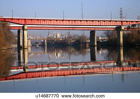 Woodland Street Bridge over the Cumberland with reflection in Nashville, Tennessee View Large Photo Image Stock Image - Woodland Street Bridge over the Cumberland with reflection in Nashville, Tennessee. Fotosearch