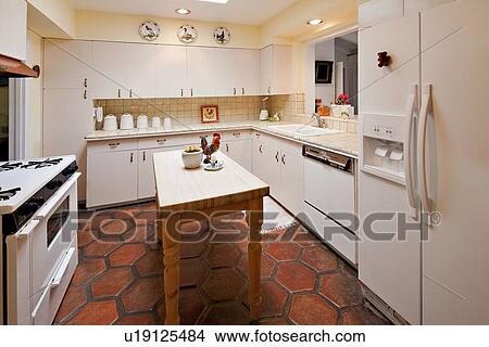 Picture - Classic Kitchen. Fotosearch