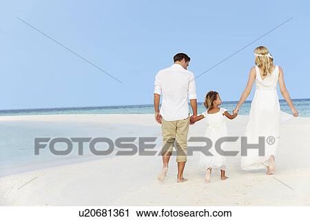 Family At Beautiful Beach Wedding View Large Photo Image Stock Image - Family At Beautiful Beach Wedding. Fotosearch
