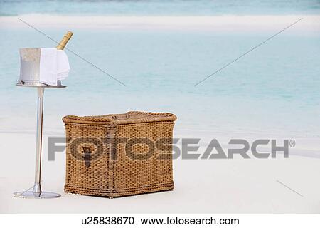 Luxury Champagne Picnic On Tropical Beach View Large Photo Image Stock Image - Luxury Champagne Picnic On Tropical Beach. Fotosearch