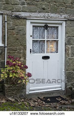 Cottage doorway, Shaftesbury, England View Large Photo Image Stock Photo - Cottage doorway, Shaftesbury, England. Fotosearch
