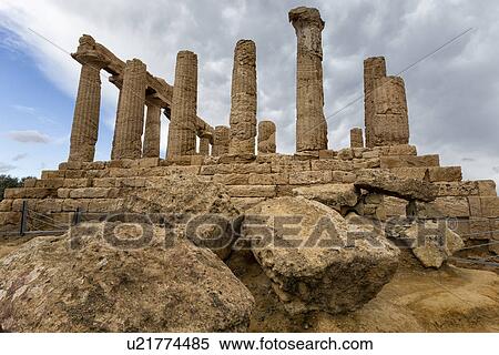 Greek Temple of Herakles, Agrigento, Sicily, Italy View Large Photo Image Stock Photography - Greek Temple of Herakles, Agrigento, Sicily, Italy. Fotosearch