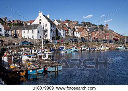 Puerto Crail Escocia Coleccion De Foto U Fotosearch