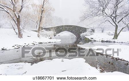 Central Park, Gapstow Bridge in winter View Large Photo Image Stock Image - Central Park, Gapstow Bridge in winter. Fotosearch