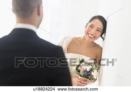 Picture - Portrait of newly wed couple. Fotosearch