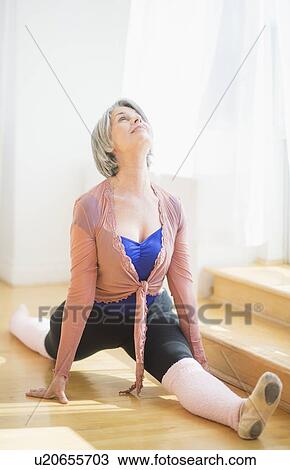Portrait of woman doing split View Large Photo Image Stock Image - Portrait of woman doing split. Fotosearch