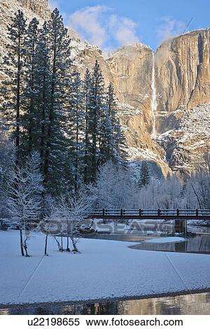 Yosemite National Park View Large Photo Image Stock Photography - Yosemite National Park. Fotosearch