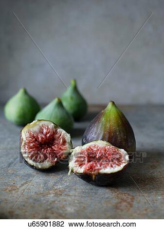 Stock Image - Fresh figs. Fotosearch