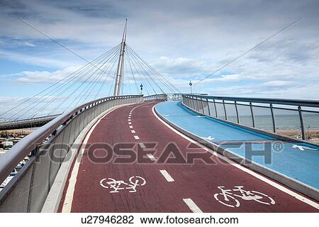 Pedestrian and cycle bridge in Pescara, Abruzzo, Italy View Large Photo Image Stock Image - Pedestrian and cycle bridge in Pescara, Abruzzo, Italy. Fotosearch