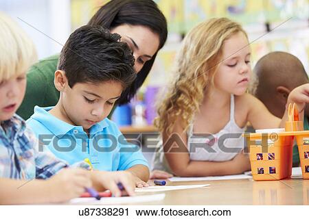 Group Of Elementary Age Children In Art Class With Teacher View Large Photo Image Stock Image - Group Of Elementary Age Children In Art Class With Teacher. Fotosearch